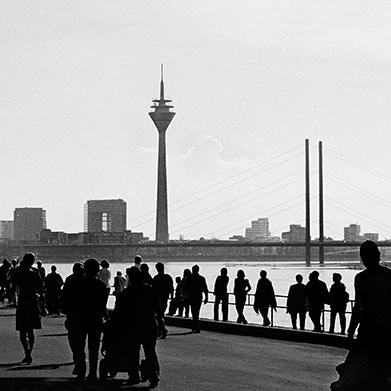 Amelie von Oppen Fotografie Düsseldorf, Rheinuferpromenade